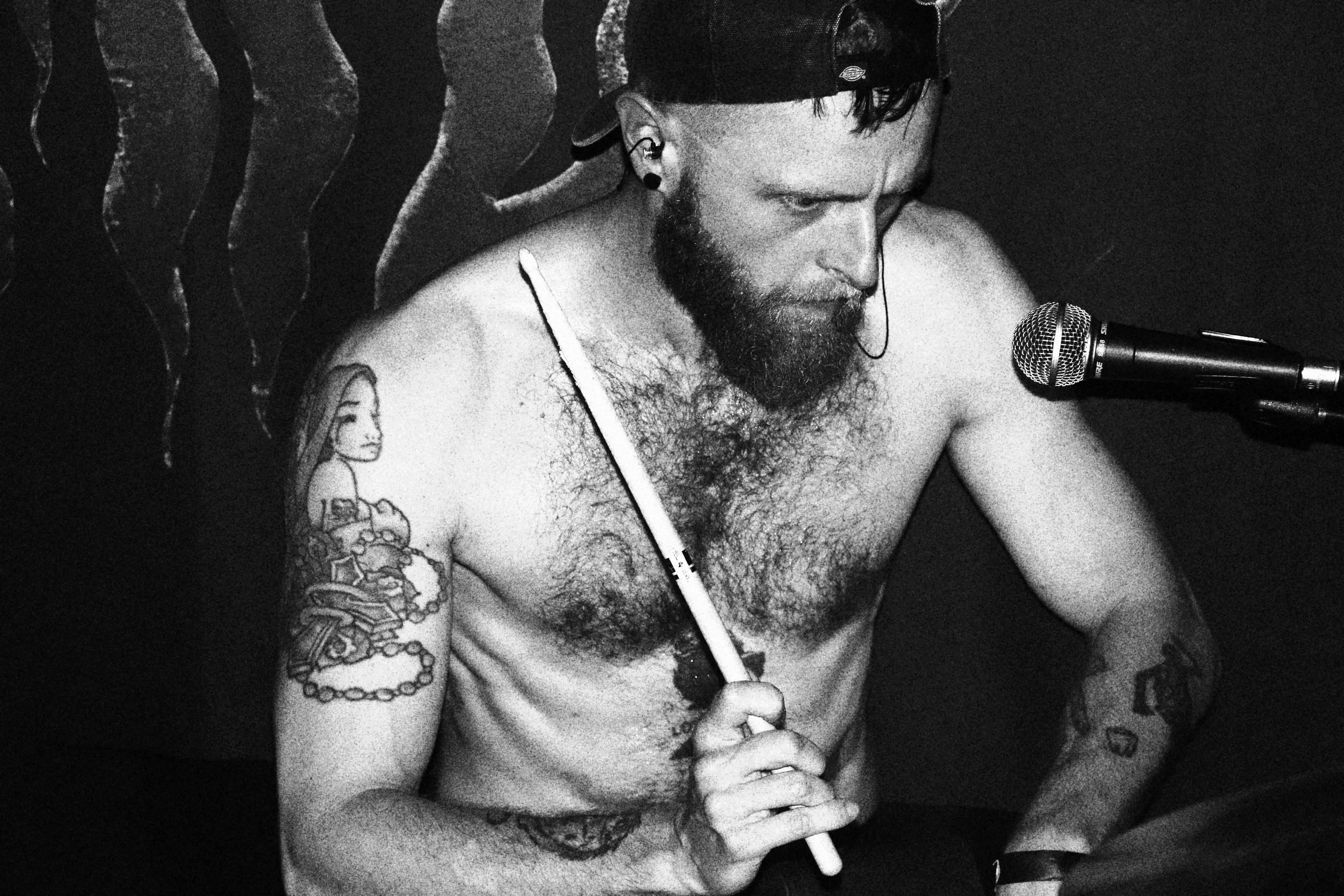 Sloth Temple live at La Capsule · Arras, France — photo by Vivien Desloges